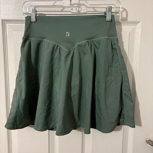 Buff Bunny Green Skort Large Athletic Golf Running